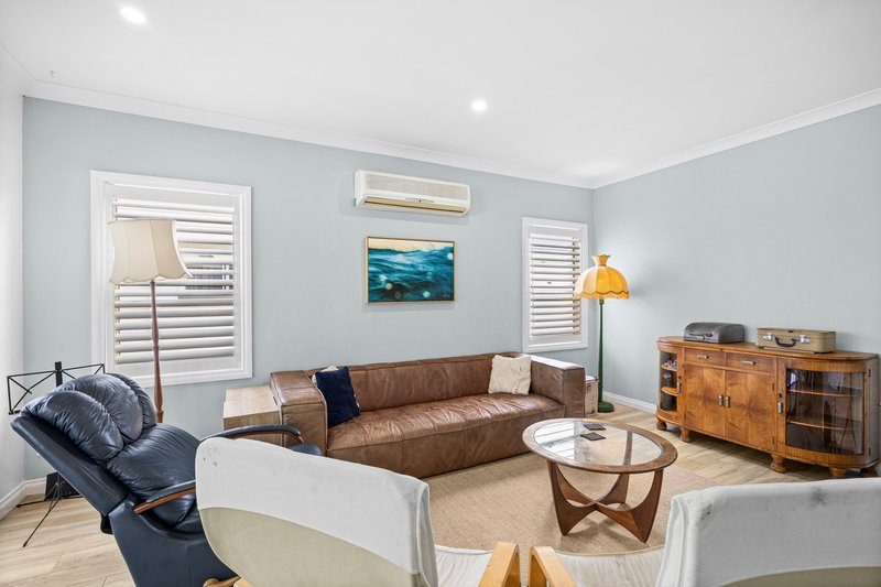 Photo - 5 Rae Street, Birmingham Gardens NSW 2287 - Image 6