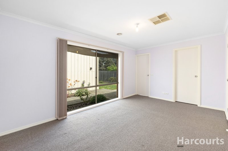 Photo - 5 Rafter Court, Moe VIC 3825 - Image 8