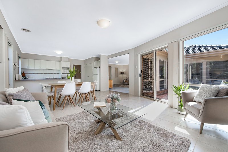 Photo - 5 Railway Parade North, Glen Waverley VIC 3150 - Image 5