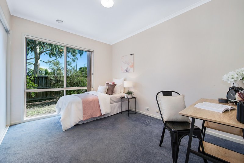 Photo - 5 Railway Parade North, Glen Waverley VIC 3150 - Image 10