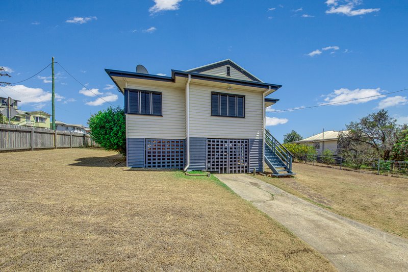 Photo - 5 Railway Street, West Gladstone QLD 4680 - Image 2