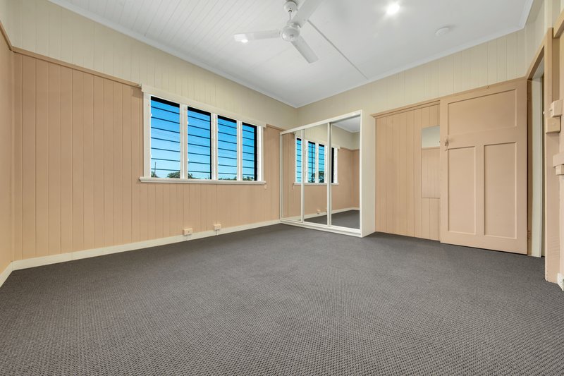 Photo - 5 Railway Street, West Gladstone QLD 4680 - Image 10