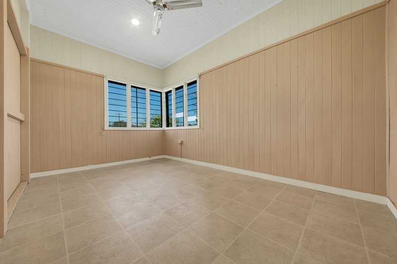 Photo - 5 Railway Street, West Gladstone QLD 4680 - Image 12