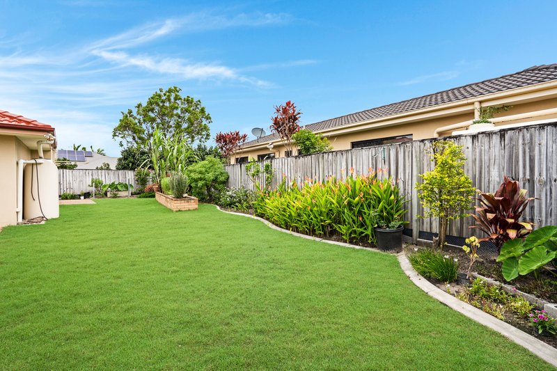 Photo - 5 Rainbow Fern Court, Robina QLD 4226 - Image 9