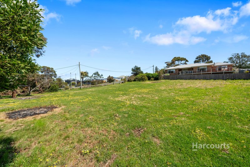 Photo - 5 Rainbow Terrace, Opossum Bay TAS 7023 - Image 9