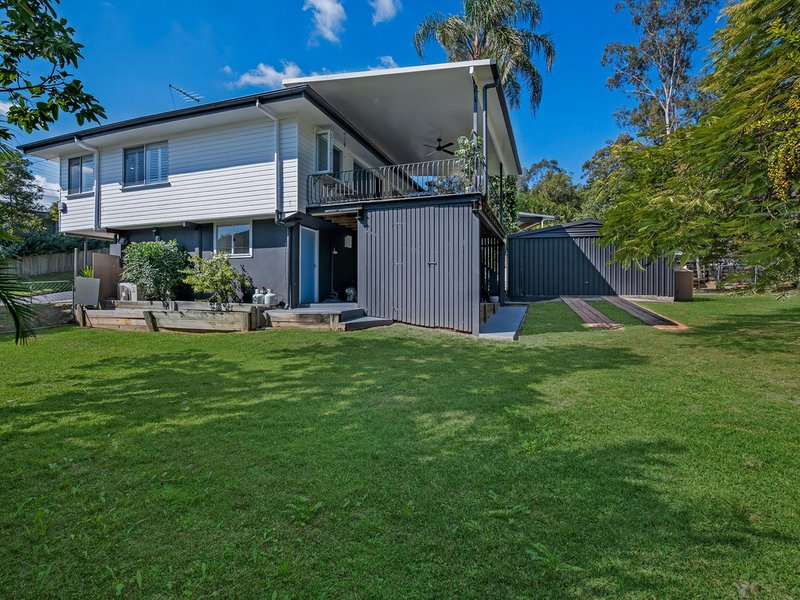 Photo - 5 Ramita Street, Holland Park West QLD 4121 - Image 17