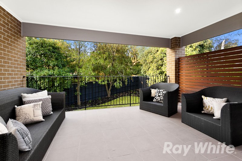 Photo - 5 Randall Court, Mount Waverley VIC 3149 - Image 12