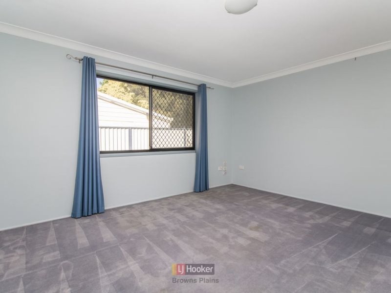 Photo - 5 Rathkeale Street, Crestmead QLD 4132 - Image 5