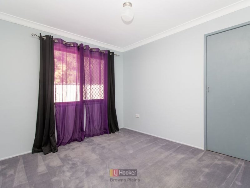 Photo - 5 Rathkeale Street, Crestmead QLD 4132 - Image 6