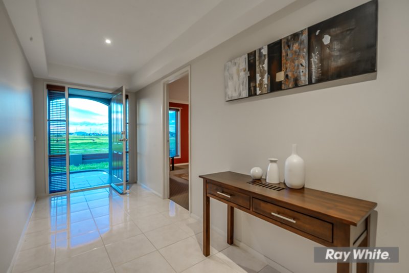 Photo - 5 Rebecca Promenade, Tarneit VIC 3029 - Image 3