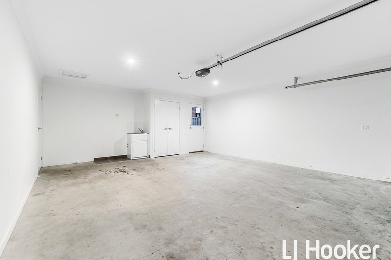 Photo - 5 Redding Street, Cranbourne East VIC 3977 - Image 23