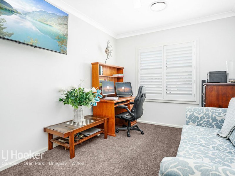 Photo - 5 Redford Place, Harrington Park NSW 2567 - Image 10