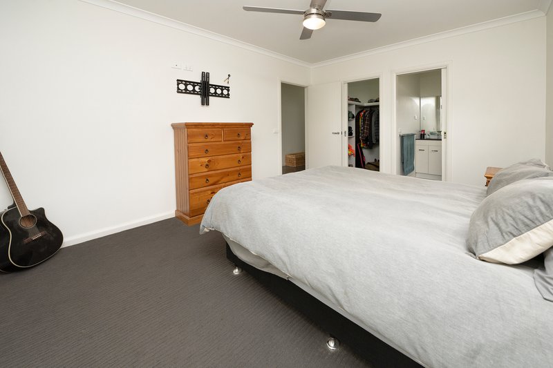 Photo - 5 Redgum Street, Swan Hill VIC 3585 - Image 4