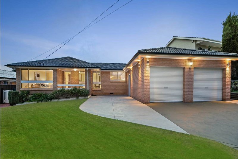 Photo - 5 Redmond Avenue, Baulkham Hills NSW 2153 - Image 2