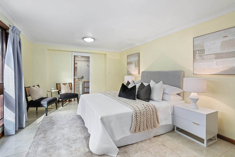 Photo - 5 Redmond Avenue, Baulkham Hills NSW 2153 - Image 8