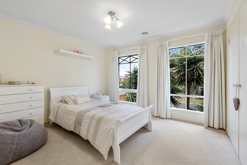 Photo - 5 Reef Court, Aspendale Gardens VIC 3195 - Image 15