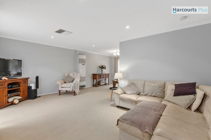 Photo - 5 Rees Court, Sheidow Park SA 5158 - Image 3