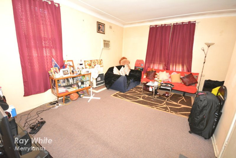 Photo - 5 Rees Street, Mays Hill NSW 2145 - Image 2