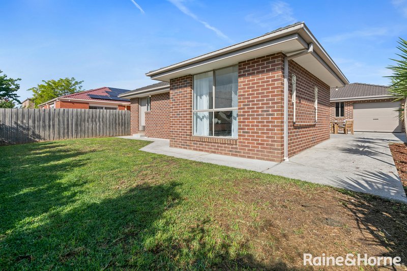 Photo - 5 Regency Road, Roxburgh Park VIC 3064 - Image 15