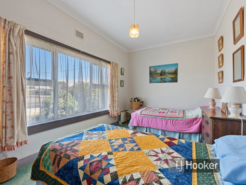 Photo - 5 Reid Street, Wynyard TAS 7325 - Image 10