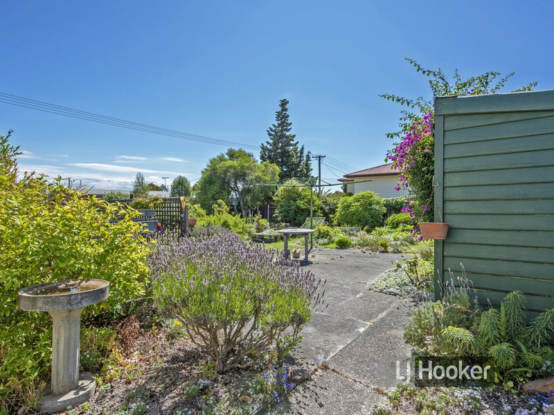 Photo - 5 Reid Street, Wynyard TAS 7325 - Image 14