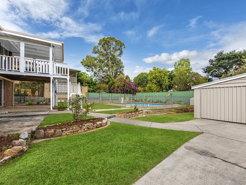 Photo - 5 Remick Street, Stafford Heights QLD 4053 - Image 2