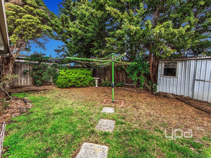 Photo - 5 Rex Street, Kings Park VIC 3021 - Image 12