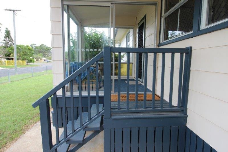 Photo - 5 Riley Street, Urangan QLD 4655 - Image 14