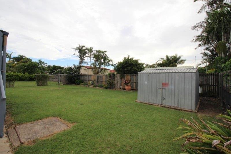 Photo - 5 Riley Street, Urangan QLD 4655 - Image 19