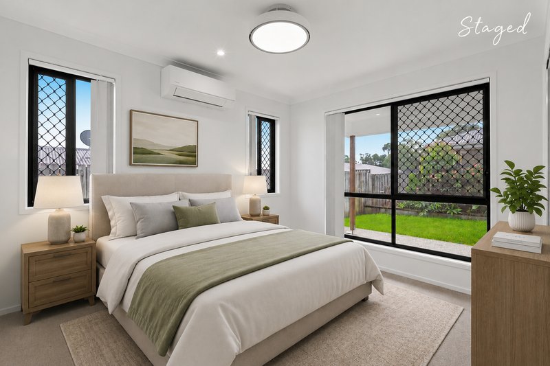 Photo - 5 Rise Circuit, Pacific Pines QLD 4211 - Image 6