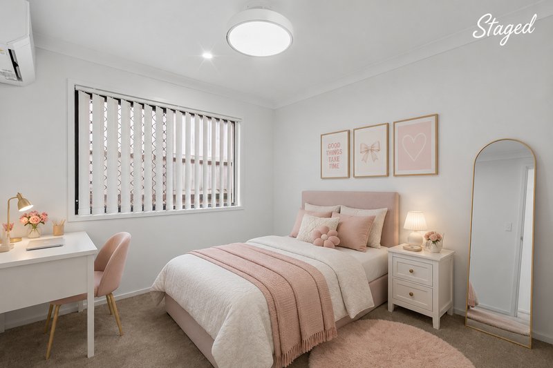 Photo - 5 Rise Circuit, Pacific Pines QLD 4211 - Image 12