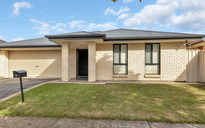 5 Riverina Street, Largs North SA 5016