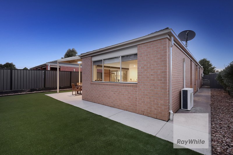 Photo - 5 Rivette Street, Craigieburn VIC 3064 - Image 17