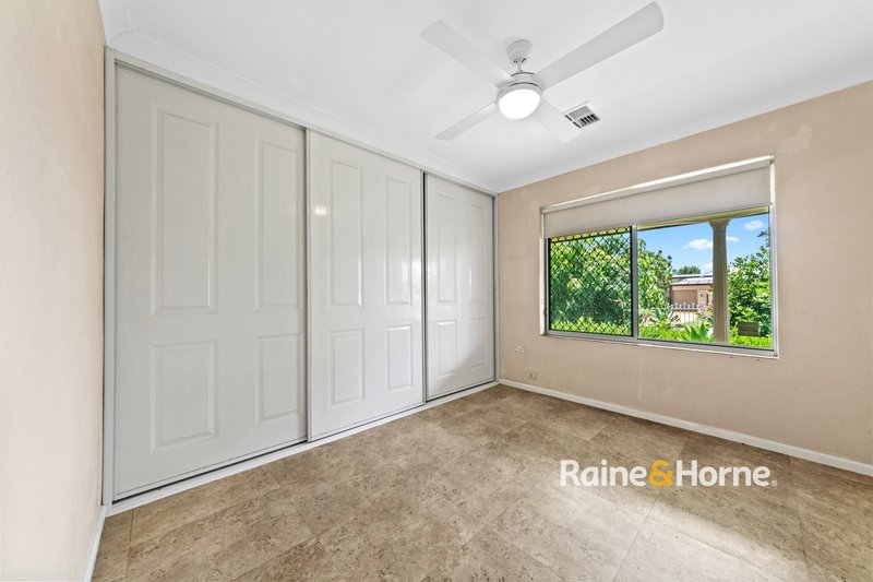 Photo - 5 Robin Crescent, Woy Woy NSW 2256 - Image 6