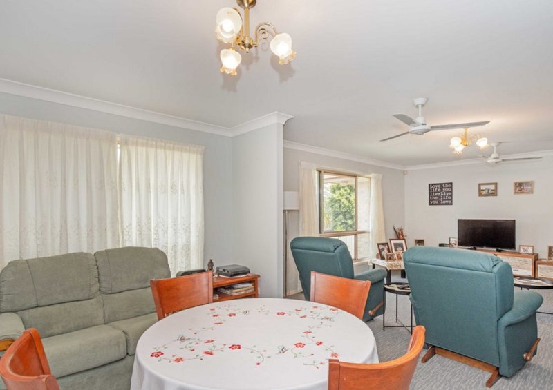 Photo - 5 Robina Drive, Avoca QLD 4670 - Image 6