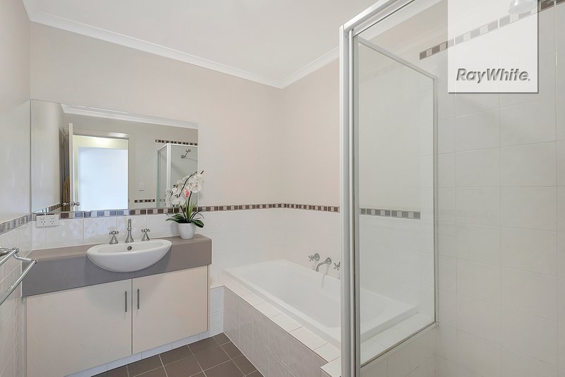 Photo - 5 Robinson Street, Mawson Lakes SA 5095 - Image 8