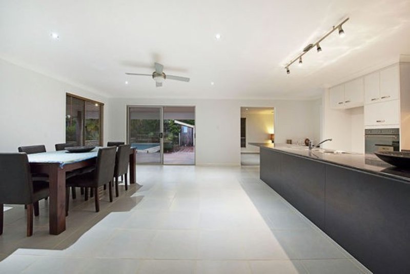 Photo - 5 Rock Fig Court, Palmwoods QLD 4555 - Image 11