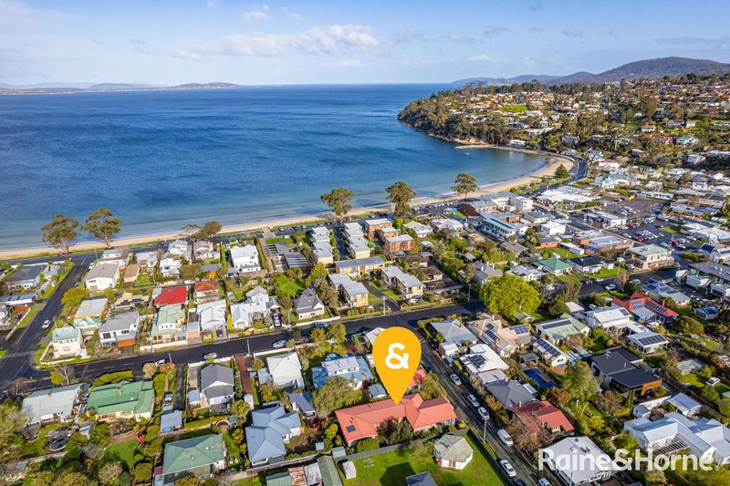 Photo - 5 Rollins Avenue, Kingston Beach TAS 7050 - Image 3