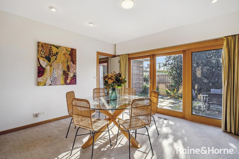 Photo - 5 Rollins Avenue, Kingston Beach TAS 7050 - Image 15