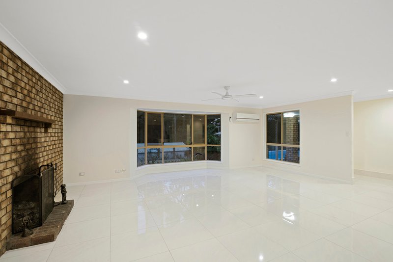 Photo - 5 Ronelle Court, Tallebudgera QLD 4228 - Image 6