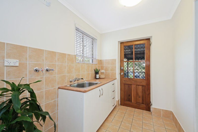 Photo - 5 Rosanne Street, Aspley QLD 4034 - Image 15