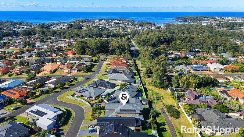 Photo - 5 Rose Gum Avenue, Ulladulla NSW 2539 - Image 2