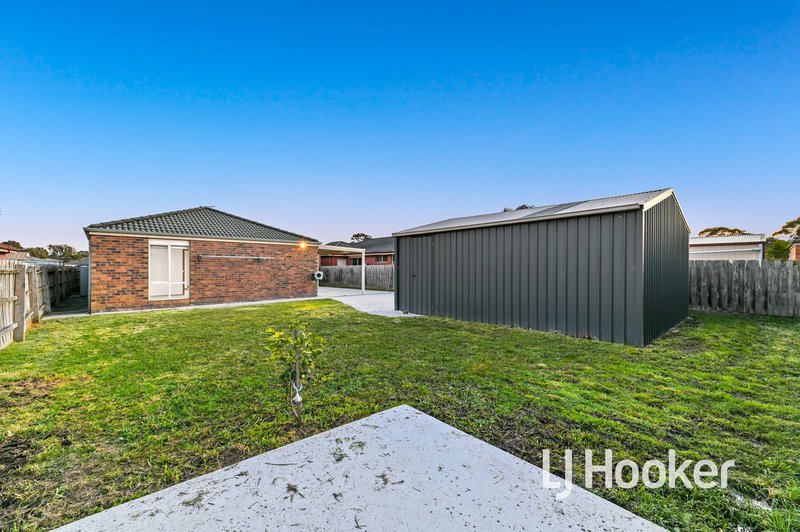 Photo - 5 Rossi Close, Pakenham VIC 3810 - Image 16