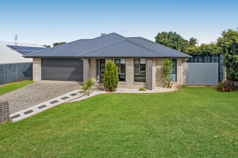 5 Rowley Close, Glass House Mountains QLD 4518