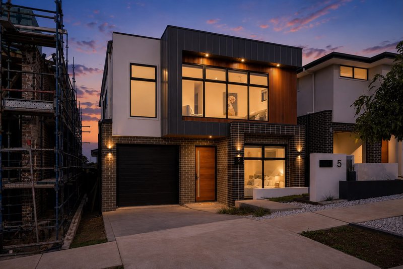 Photo - 5 Roy Street, Leppington NSW 2179 - Image 2