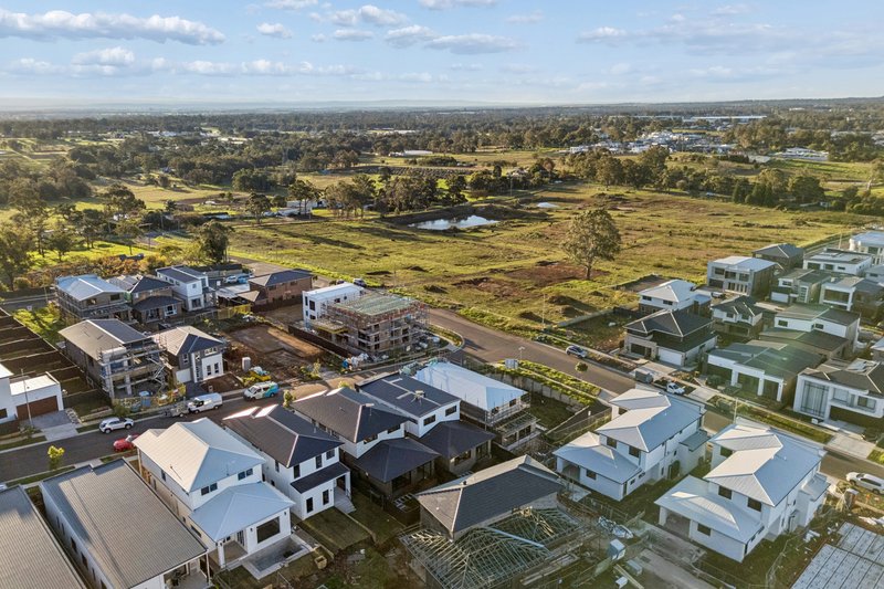 Photo - 5 Roy Street, Leppington NSW 2179 - Image 25