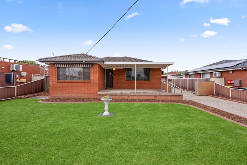 5 Roylston Street, Fairfield West NSW 2165