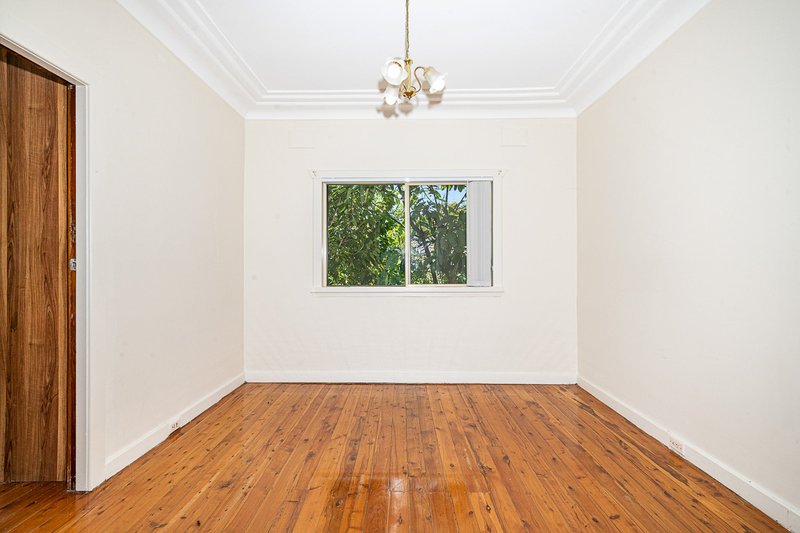 Photo - 5 Ruby Street, Hurstville NSW 2220 - Image 10