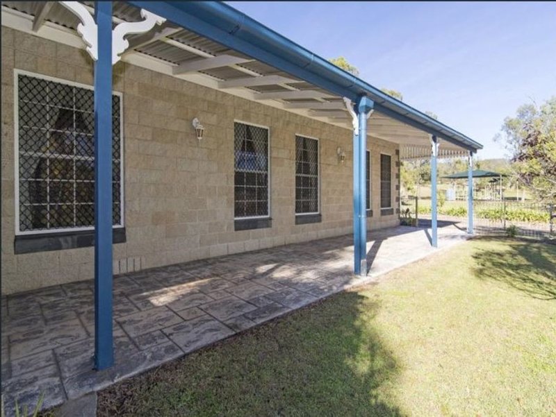 Photo - 5 Rutherford Road, Withcott QLD 4352 - Image 3