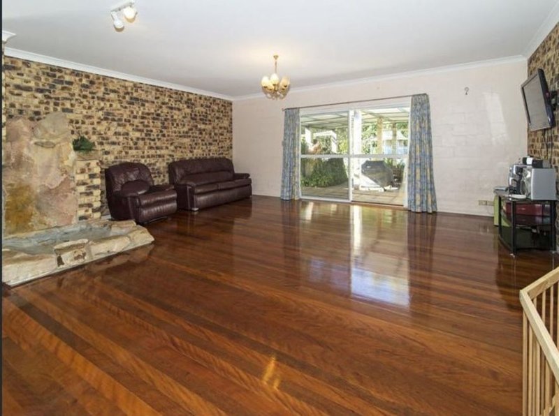 Photo - 5 Rutherford Road, Withcott QLD 4352 - Image 5